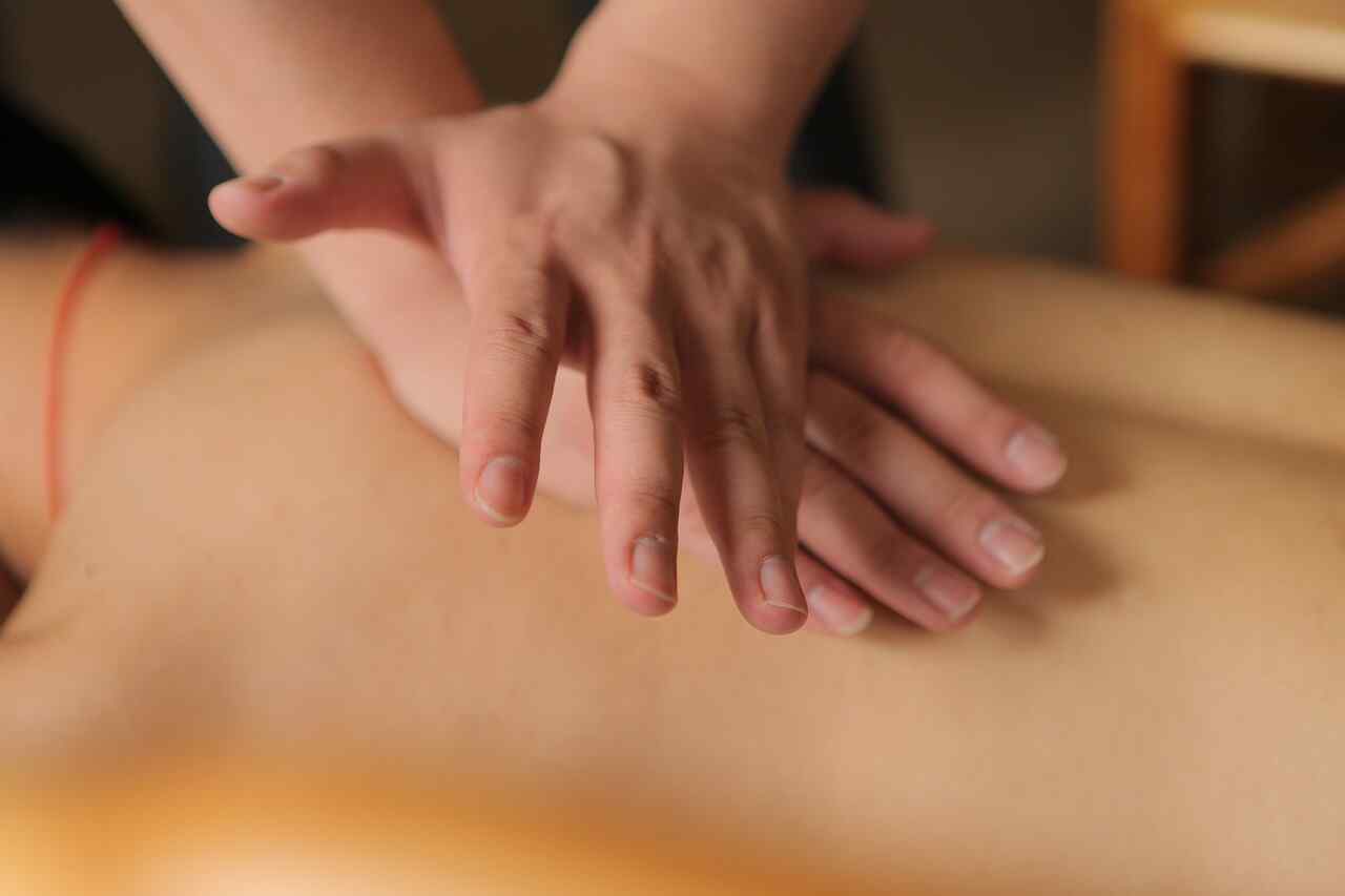 swedish massage image